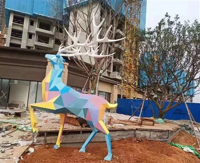 Fiberglashjorteskulptur